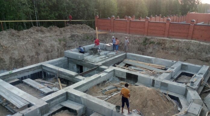 Ленточный фундамент и его особенности