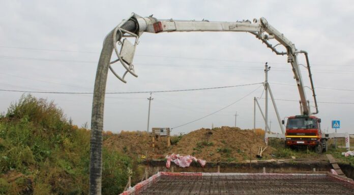 Что такое бетононасос и как он работает