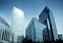 Покупка коммерческой недвижимости может быть довольно сложной задачей