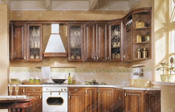 Кухня из дерева: чем хороша кухня из массива дерева