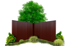 Чем привлекателен забор из профнастила: огораживаем территорию красиво