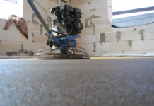 Цены на полусухую стяжку пола: как выбрать подрядчика без переплат