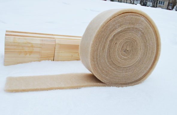 Особенности и сфера применения межвенцового утеплителя Политерм