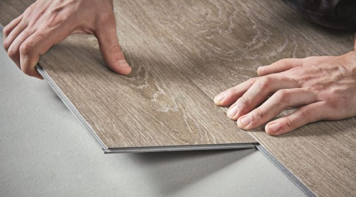 Стелим пол: почему стоит выбрать кварцвинил для пола в зал