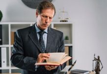 Адвокат по уголовным делам: защитник ваших прав и свобод