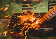 Три метода резки: абразивная, газовая и гидроабразивная