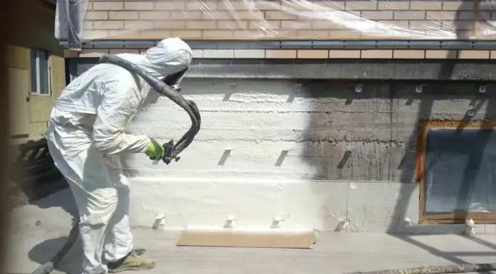 Почему утепление фундамента пенополиуретаном становится востребованным