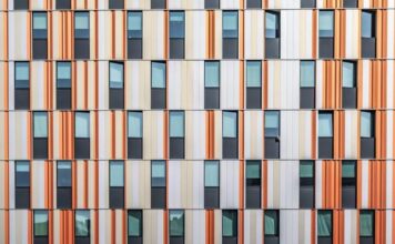 Цветовые решения для вентилируемых фасадов: как подобрать оттенок под стиль здания?