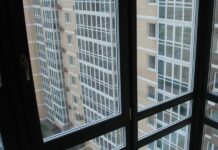 Антивандальное остекление балкона: защита и стиль в одном решении